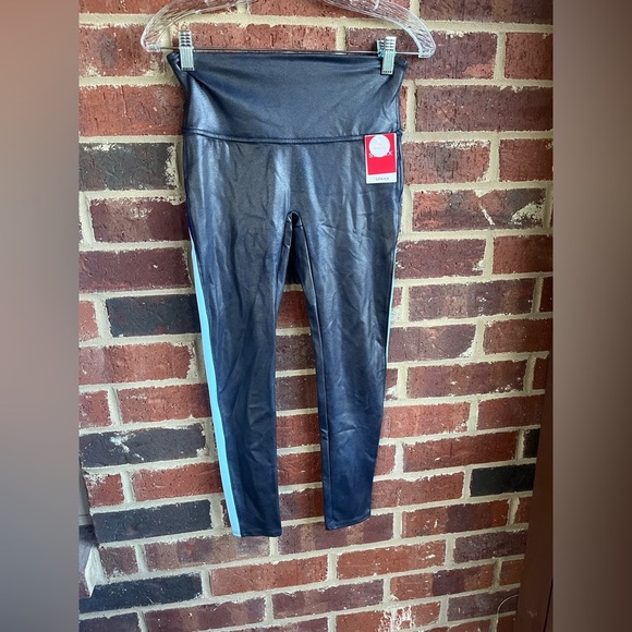 SPANX Faux Leather 7/8 Track Stripe Legging Size Medium - Picture 6 of 14